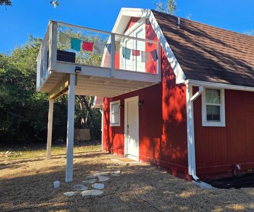 Vintage Retreat at Lake Somerville