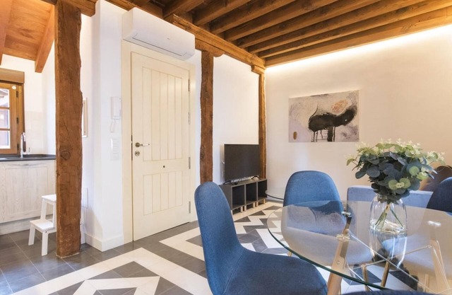 Virgen Blanca IV Apartments