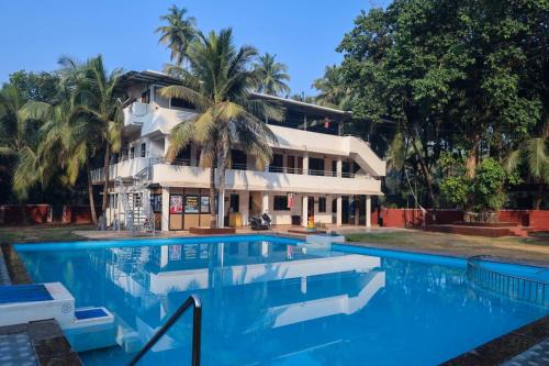 Vishwas Executive