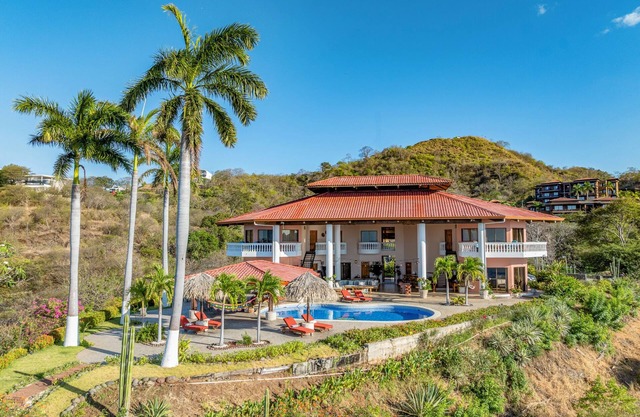 Vista De Oro - Oceanview Villa on Private Peninsula Chef & Concierge Ready
