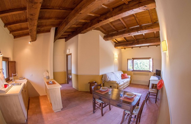 Vocabolo Monache - La Rocca