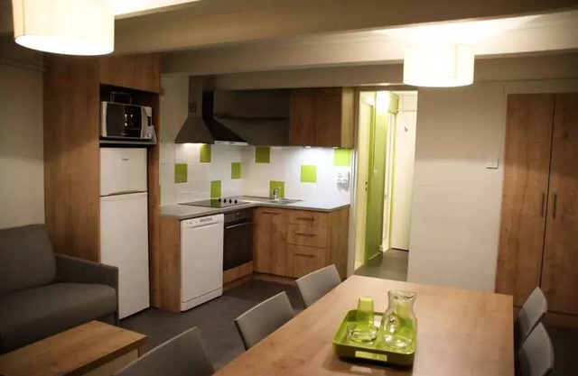 VVF Amboise The Châteaux of the Loire * - 2 Room Gite 5 People 1 baby