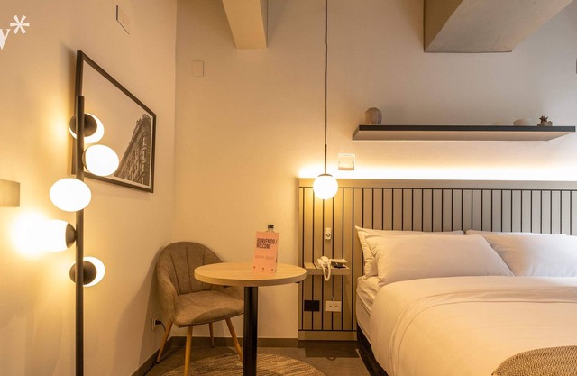 w* | Modern Loft in Unique Building