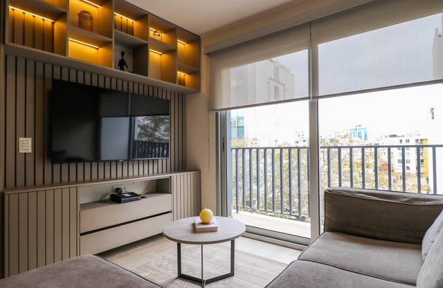 w Prestigious 3BR w Great Balcony in Miraflores