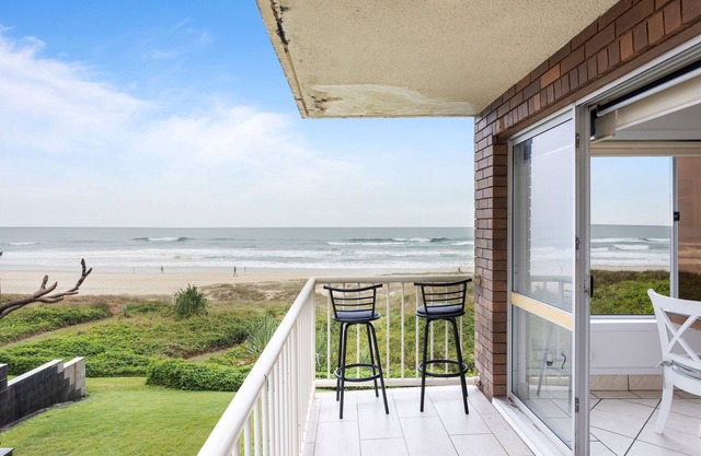 Wake to Waves in Spacious 3-Bed Beachfront Unit