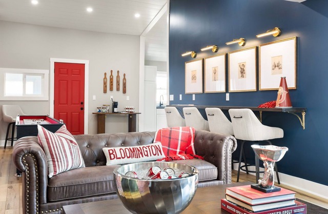 Walk to IU stadiums! Hot tub, shuffleboard, bar, and luxe game-day vibes at The Clubhouse.