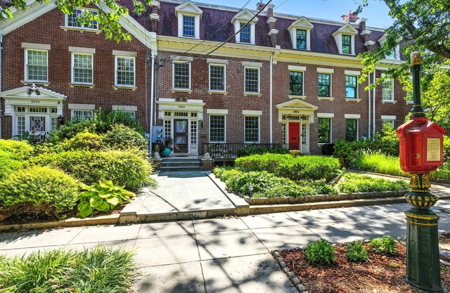 Walk to METRO - Quiet 1BR w/Sauna, Rock Creek Park