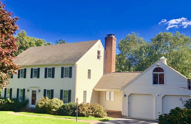 Walk to the Beach, Heated Salt Water Pool, Central AC
