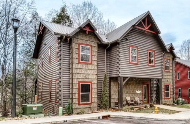 Walk to Town Gatlinburg-Sleeps 60! Hot Tub, Pool Access, Game & Theater Room