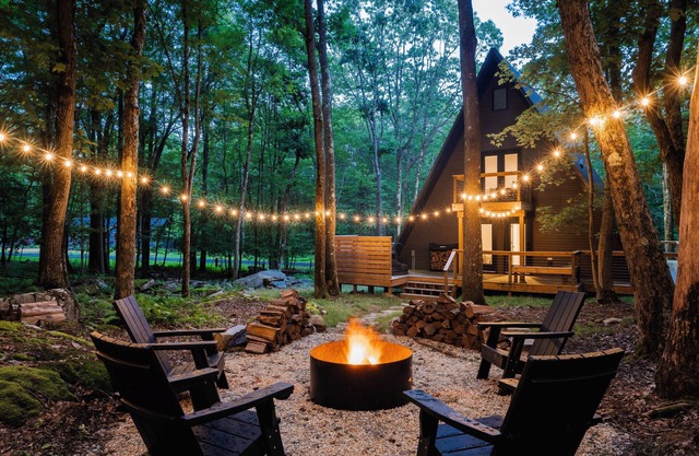 Wanderlust A Frame - Lake/Beach/Golf/Pool/Trails in Alpine Lake
