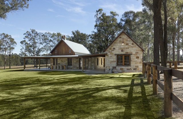 Warraglenn House at Enzo Estate