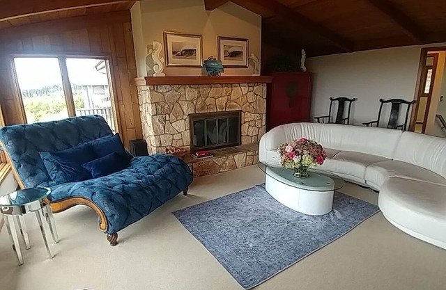 Warrenton Ore Beach Estate, Sleeps 12. n