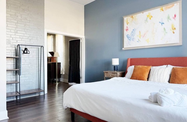 Washington A/Stylish 1BR/1BA Downtown Apt