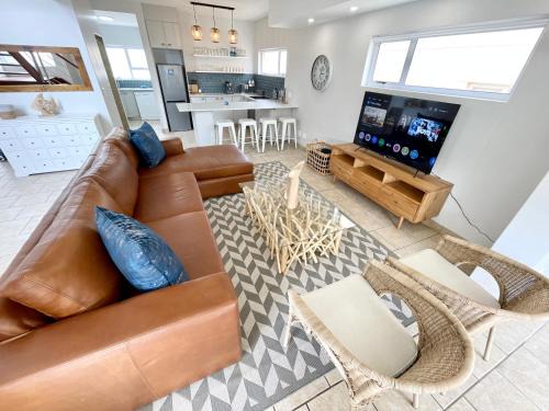 Waterfront Cottage G7