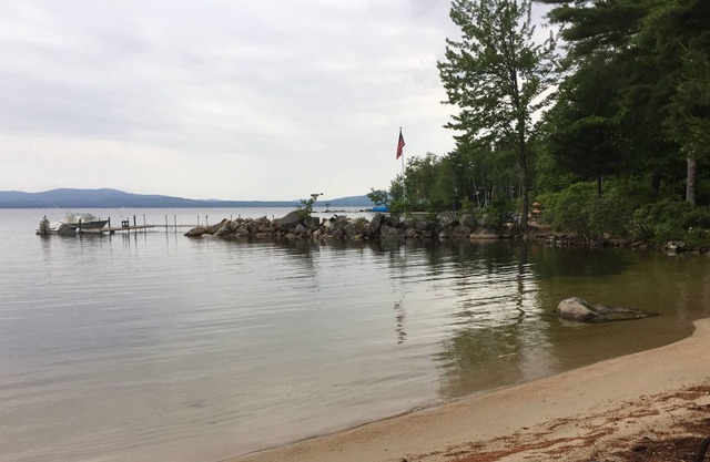 Waterfront Frye Island, Sebago Lake Cottage: Private Beach, Beautiful Sunsets!!