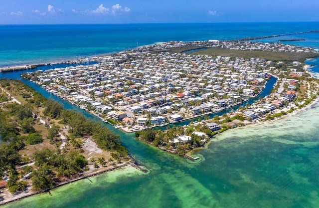 Waterfront Home Islamorada Walk To Private Beach