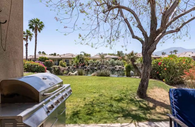 Waterfront Mins from Coachella Games, FirePit, Grill