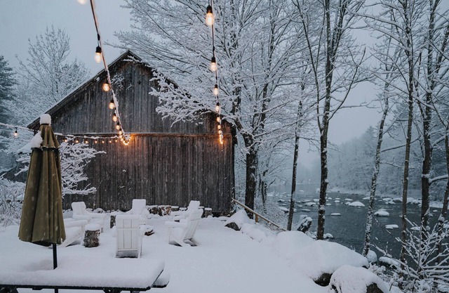 Waterfront Wonderland Historic River Cabin Sauna & Swimming Hole