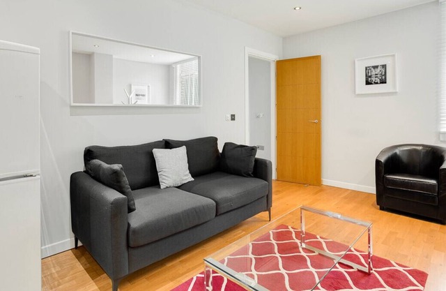 Watling Street Residence 11