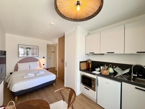 We Live Inn Sharies Reims - C203