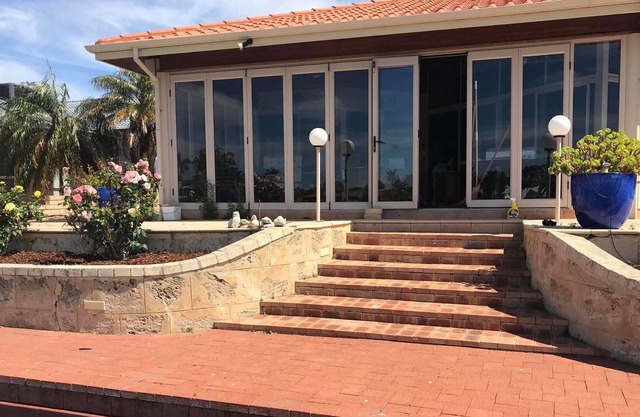 We've moved to min 3-night stays, with fewer bookings/month: send us an enquiry.