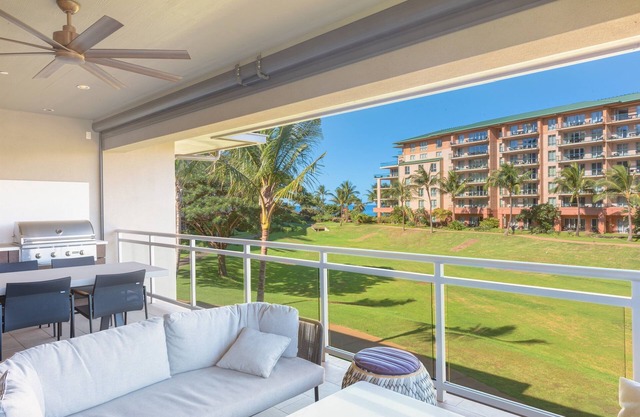 Welcome to 3 Luana Garden Villas 1A,1C& 1D Oceanfront resort Partial ocean Views