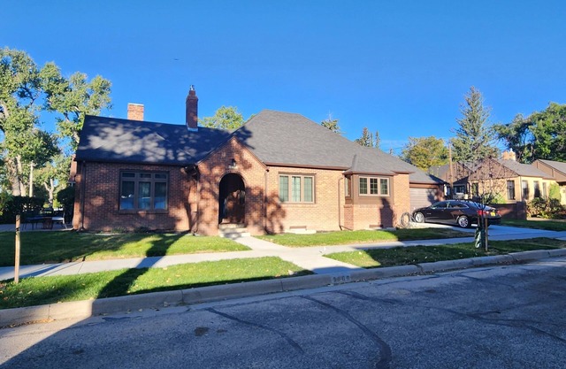Welcome to our More on Moore 1936 Remodeled Home w/AC, 4BDR, 2BR sleeps 8