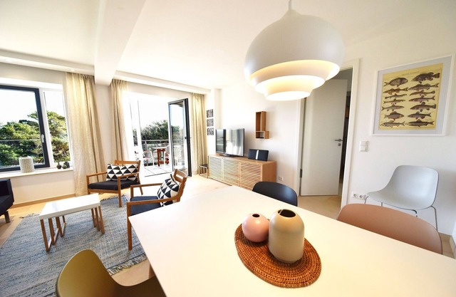 Welcome to the 'Solopgang' vacation apartment in Haus Granitz: a stylish retreat