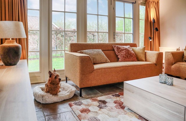 Welcome to this modern and comfortable vacation home in Hoge Hexel.