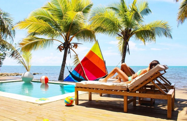 Welcome to Villa Blanca Frances, Luxury Villa with Private Beach, Pool, Chef