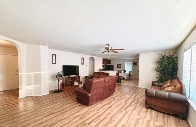 Welcoming 3BR house, minutes to Fort Worth & Arlington!