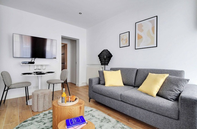 Welcoming Apartment - 1BR/4P - SacrÃ©-CÅ“ur