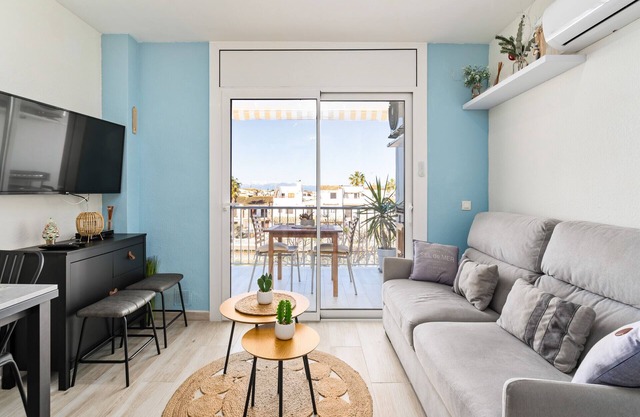 WELCS APARTAMENTO 219 EMP Frente al Canal