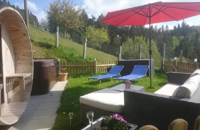 Wellness Oase mit Whirlpool und Sauna