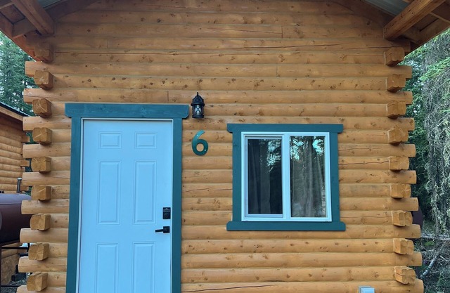 Werlein Rentals Cabin #6