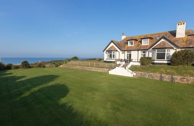 West Haven - stunning property overlooking the Atlantic sleeping up to 12