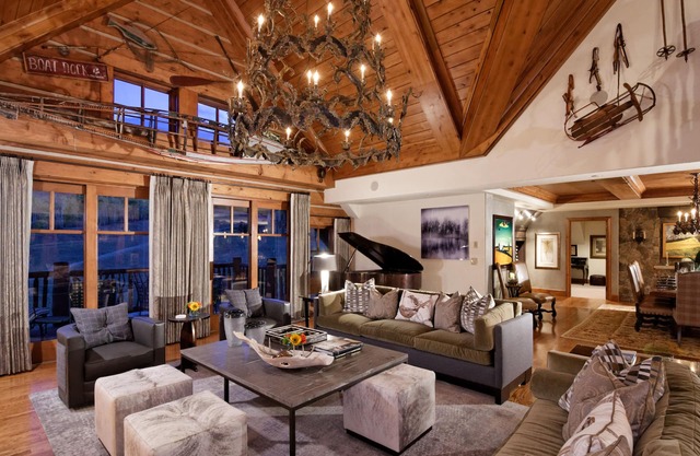 West Wing: Cuvée Penthouse at The Ritz-Carlton
