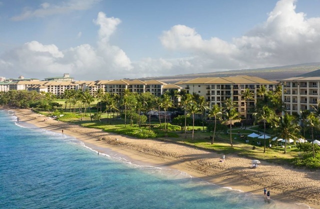 Westin Kaanapali Ocean Resort- Ocean view 1 BDRM villa with full kitchen!