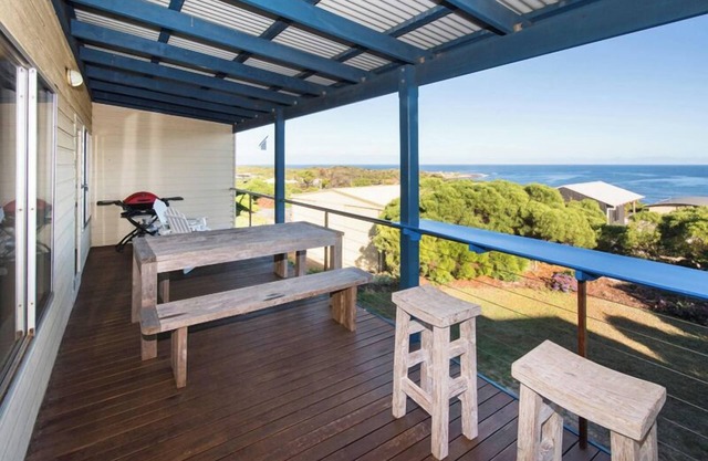 Whale House | Gracetown - Breathtaking Ocean Views