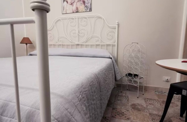 Whiteflowers 3 apartment 30mt From the sea 20mq