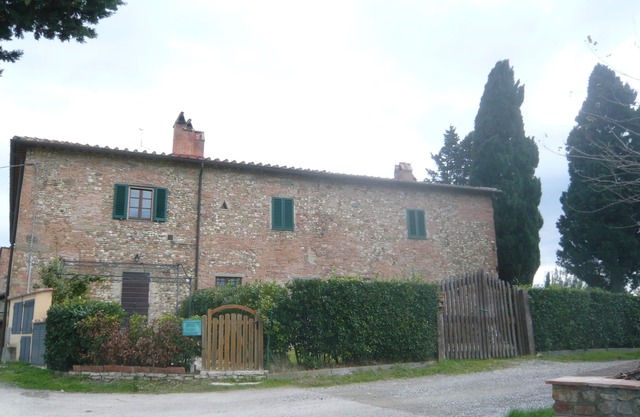 Whole house FARMHOUSE and single rooms, garden, whirlpool, pizza grill ovens