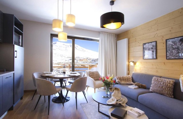 Wifi, sauna, hammam, balcony, tv, ski locker, 49m², Alpe d'Huez