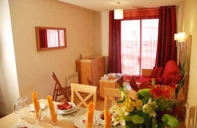 Wifi, swimming pool, parking, tv, 30-35m², Le Treport