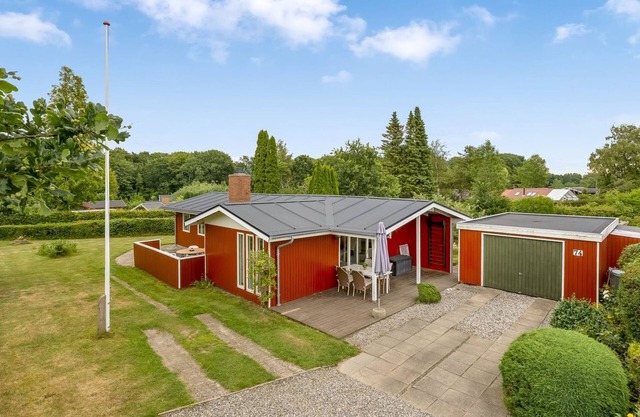 "Wiggi" - 250m from the sea by Interhome