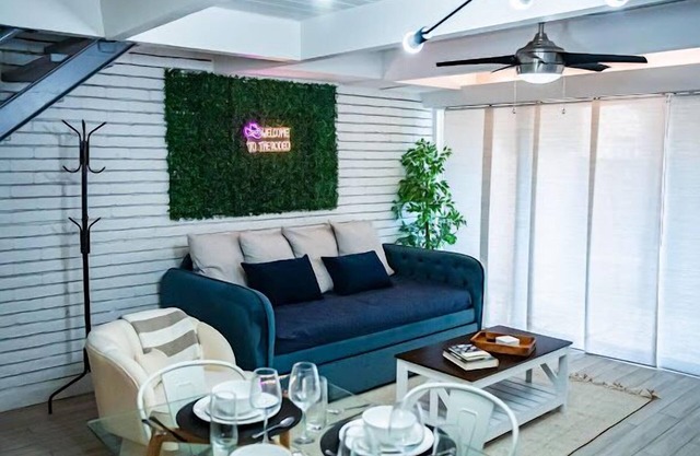 Wild West Med Center/NRG/Rice Village 2 bd apt !