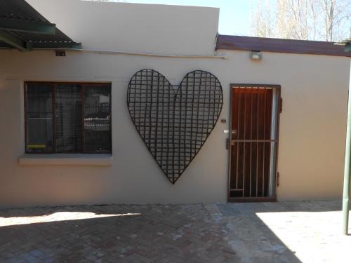 Wilreco self carting 2 bedroom flat.