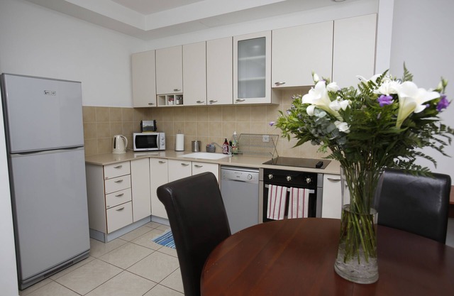 Windows of Jerusalem - High Floor 1 Bd Great View
