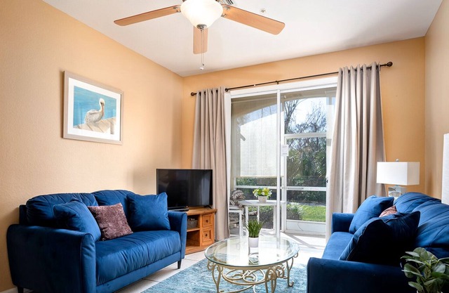 Windsor Palms 3br/2bath Condo 3 Miles from Disney! GROUND FLOOR CONDO!
