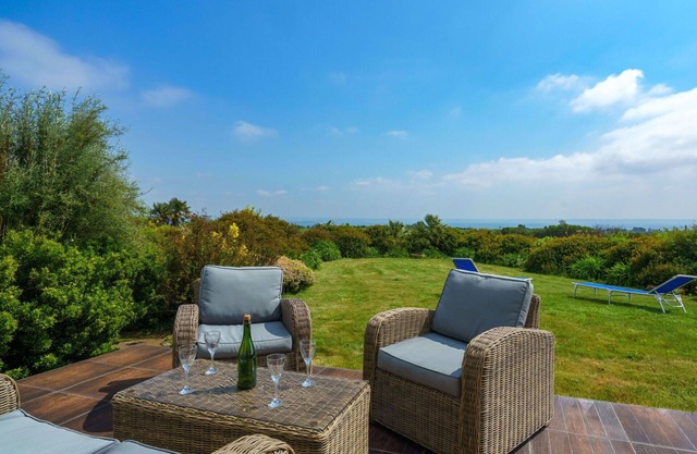 Wonderful private villa for 6 people with WIFI, TV, terrace and pets allowed