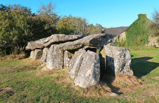 Wonderful private villa for 4 guests with TV, terrace, pets allowed and parking